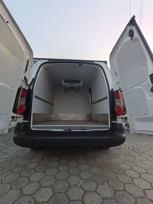 Citroën Berlingo Longa Isotermica e Frigorifica