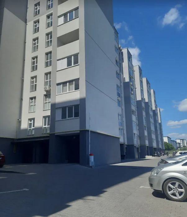 Продаж 2к квартири 54 кв. м на вул. Сергія Корольова