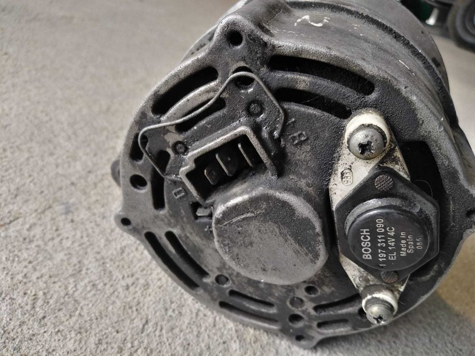 Alternador Mercedes C220 2.0 de 1994