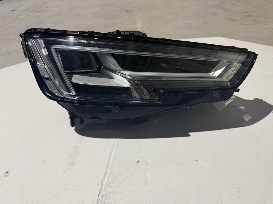 Фара права AUDI A4 B9 USA фара права Ауді а4 б9 США