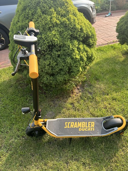 Електросамокат Ducati Scrambler City Cross-E
