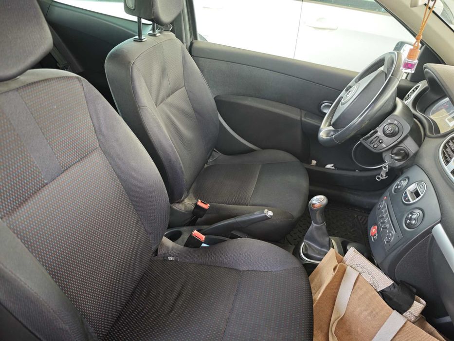 Renault Clio III 1.5 DCI Dynamic S 86cv