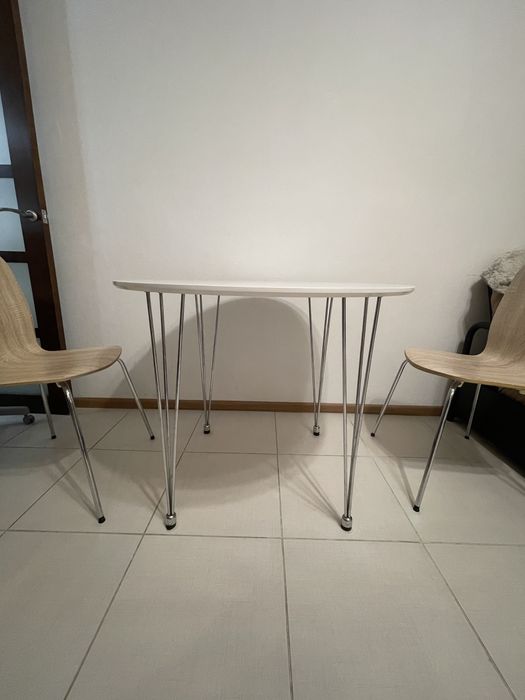 Продається стіл