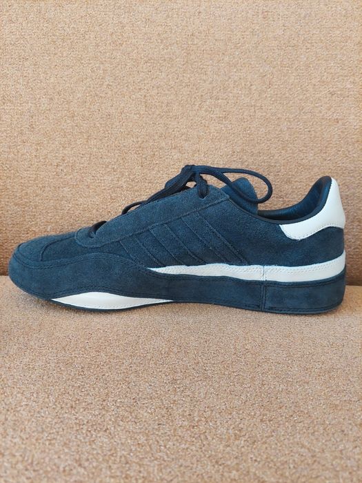 Y- 3 GAZELLE  sport stile