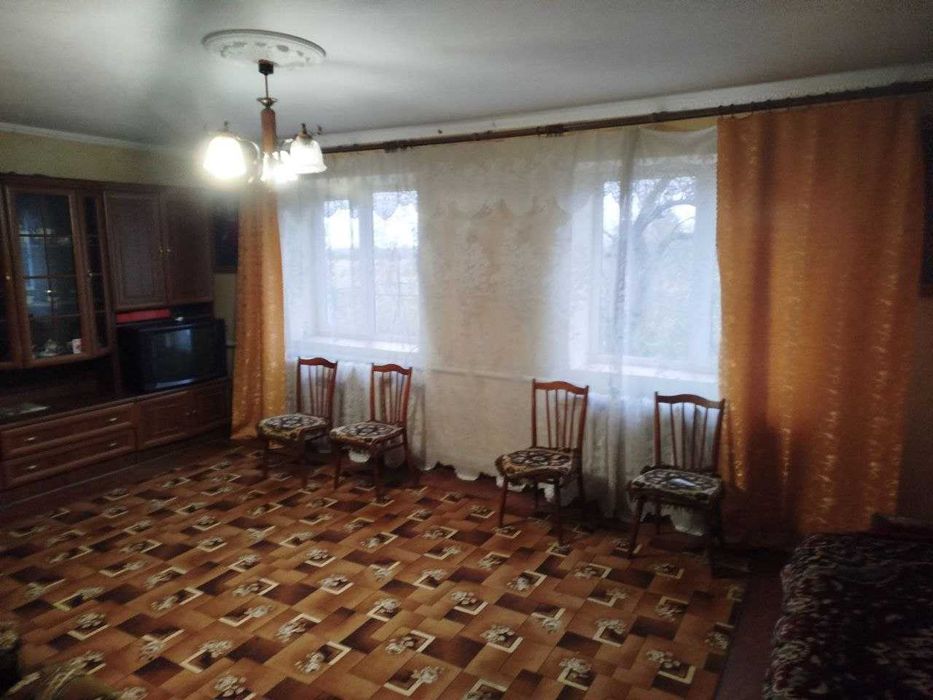 Продається будинок у м.глиняни