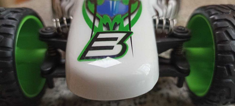 Великий позашляховик на радіокєруванні, гонча Багі, масштаб 1:16, 26см