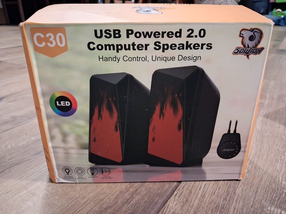 Mega mocne Głośniki, ruchomy equalizer świetlny plomien Aux Usb