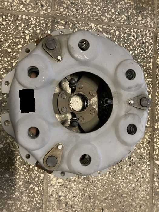 Sprzęgło kompletne URSUS C-385/6-cylindrowy na 3-łapki 86.021.500