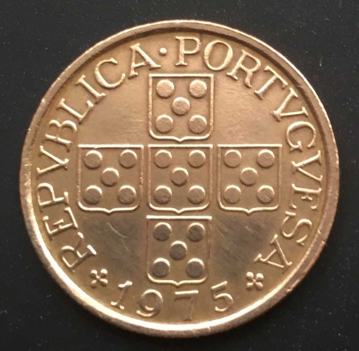 Moeda de 50 centavos bronze - Portugal - 1975