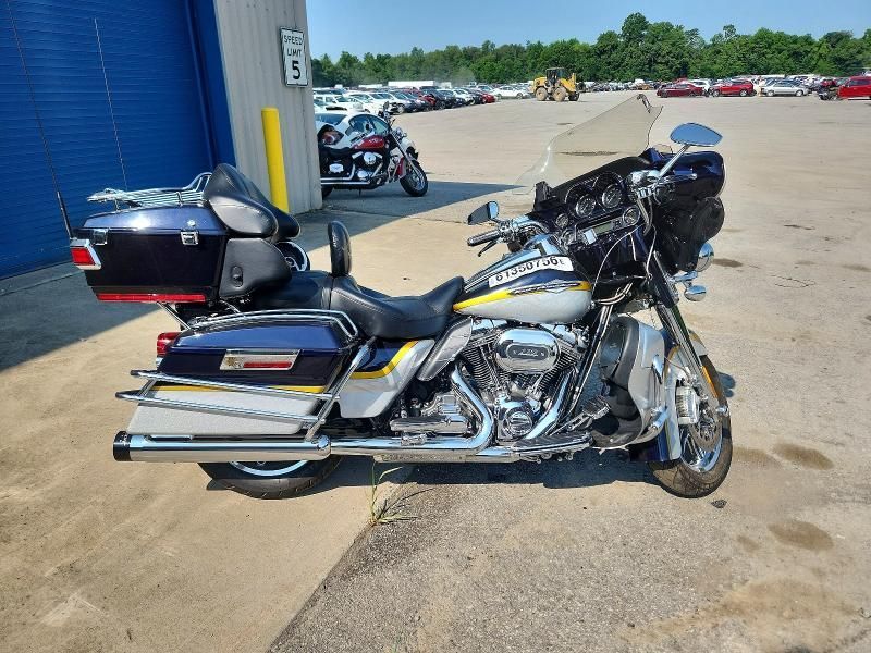 Harley-Davidson Touring Ultra Limited FLHTK Electra Softail Glide Road King Haritage Dyna Wild Glide