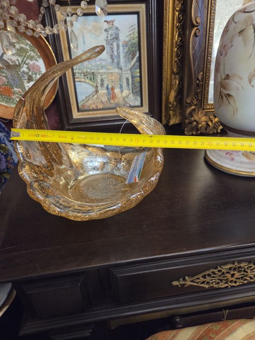 Centro, taça em vidro com dourado