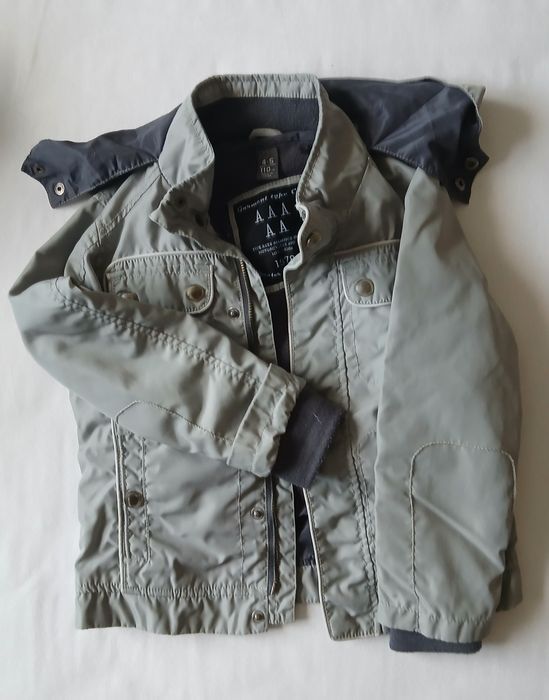 Kurtka 110 ZARA kids przejściowy podpinka kaptur chowany