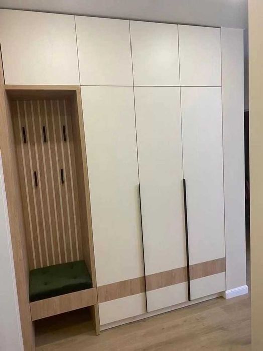 Шафа-гардероб у передпокій за вашими розмірами. Меблі на замовлення