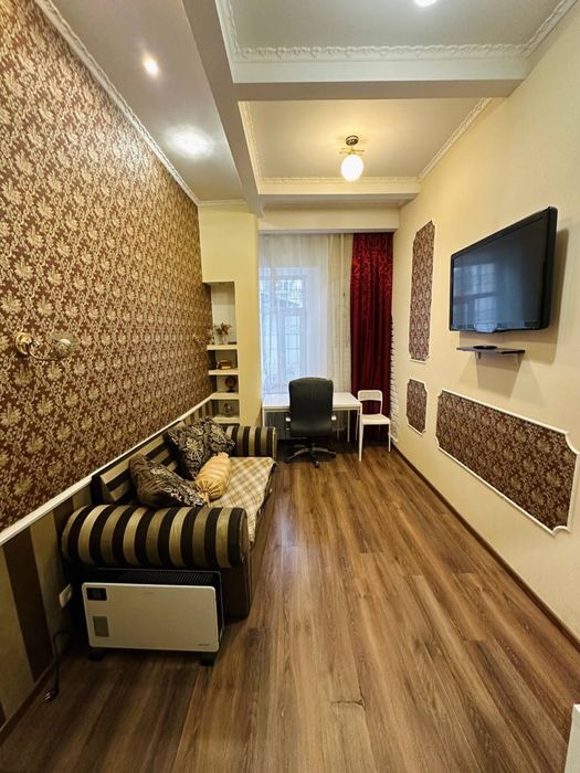 Посуточно 2 комнатная Южный Вокзал Центр Холодная гора Госпиталь