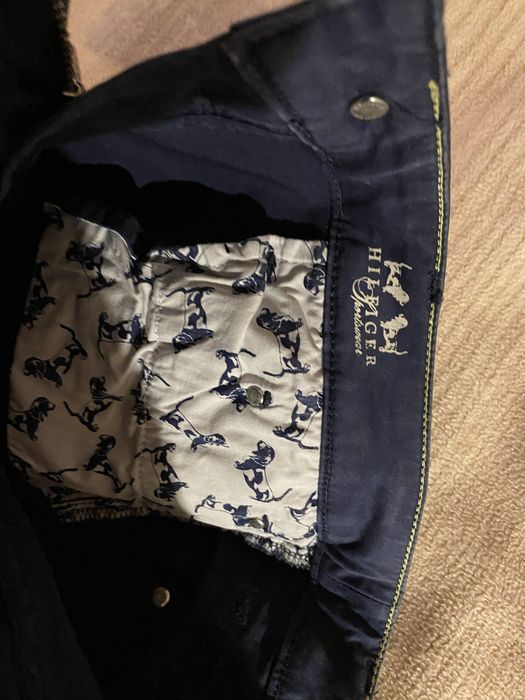 Spodnie damskie granatowe Tommy Hilfiger rozm4