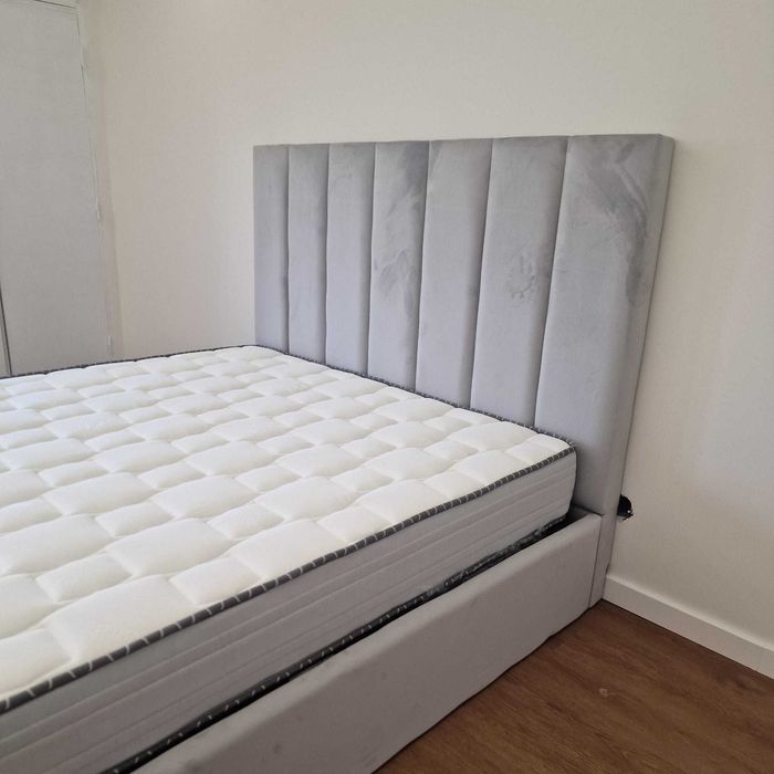 Camas De Casal Estofadas ALTA GAMA - MODELO GOMOS - Top de Gama 190x140m Estrado Incluído!!