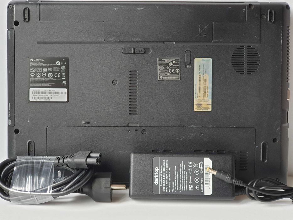 Ноутбук Gateway NV55C Packard Bell PEW91 Core i3 6GB 750GB 100хв+портфель