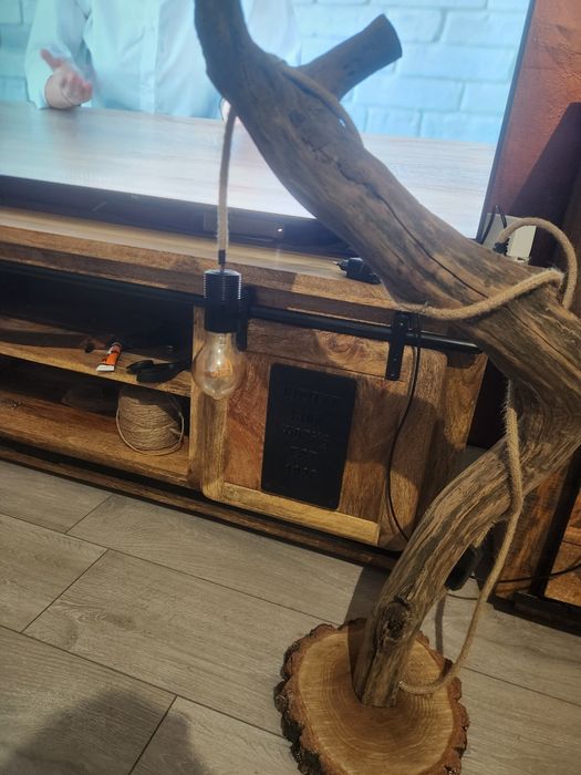 Lampa stojąca  mała