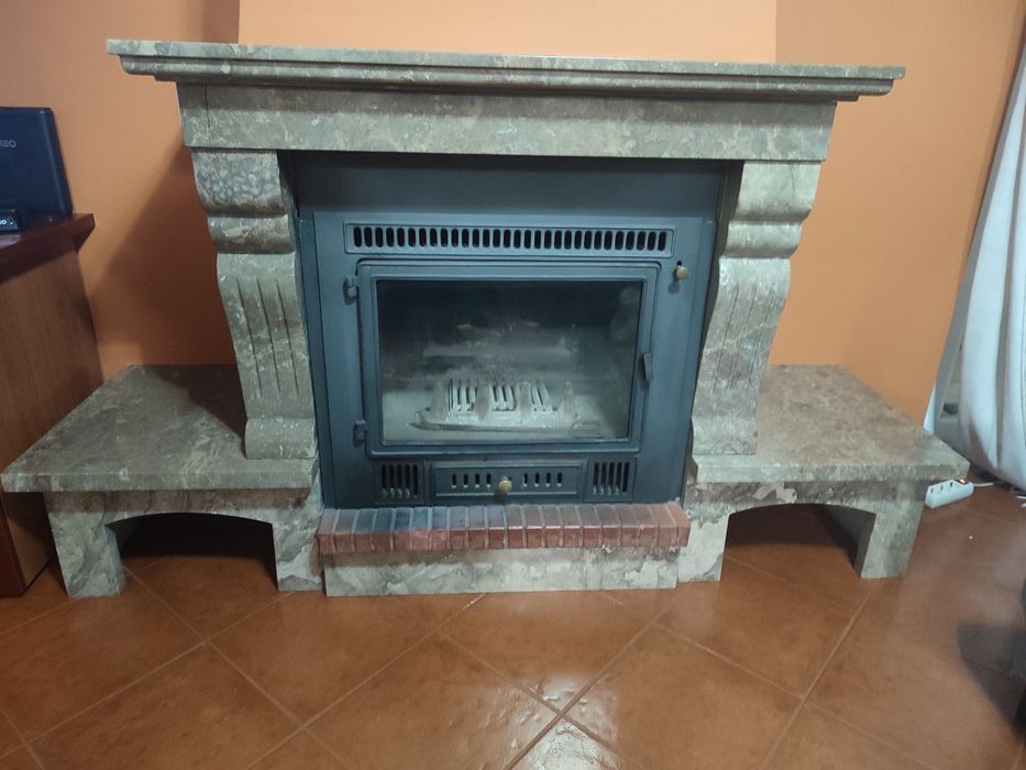Pedra mármore de lareira ‼️ sem recuperador ‼️