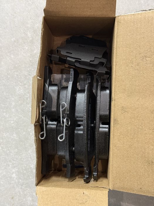 Колодки задние гольф 7 Golf 7