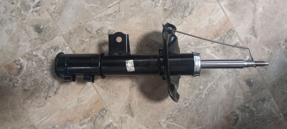 Амортизатор лівий