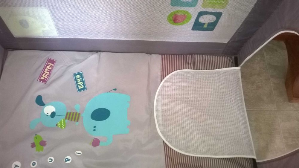 Cama de campanha para bebé