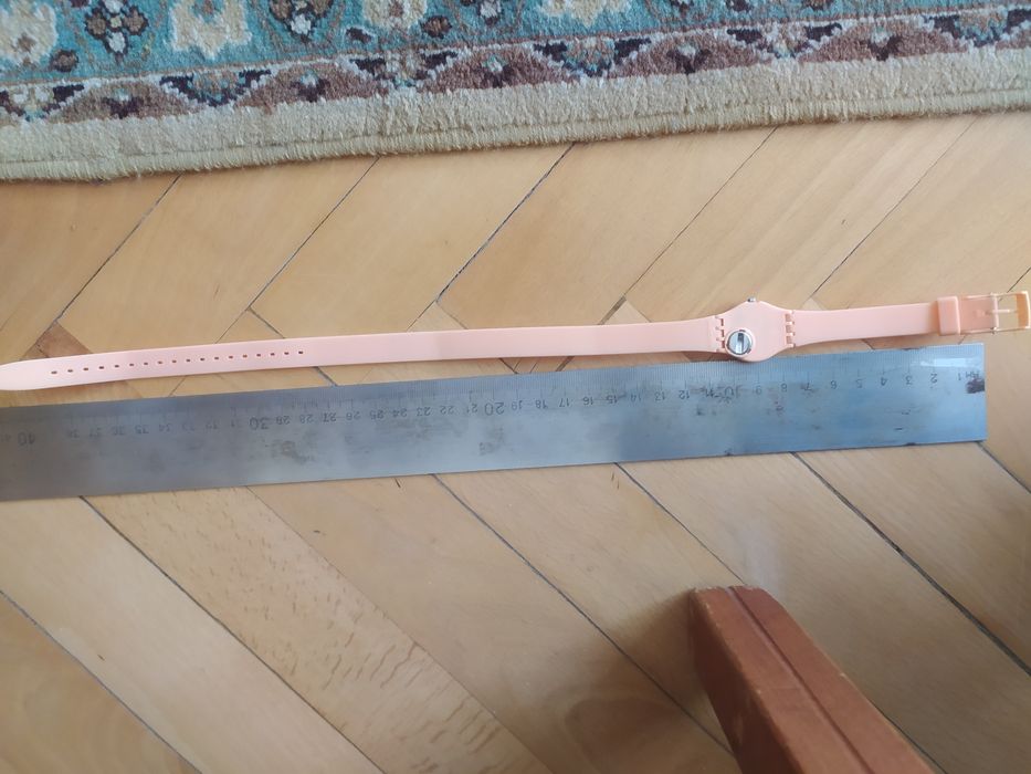 Продам часы Swatch hits hots