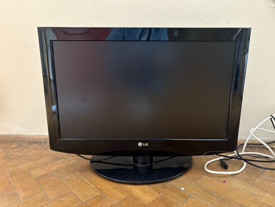 Tv + magnetowid + decoder