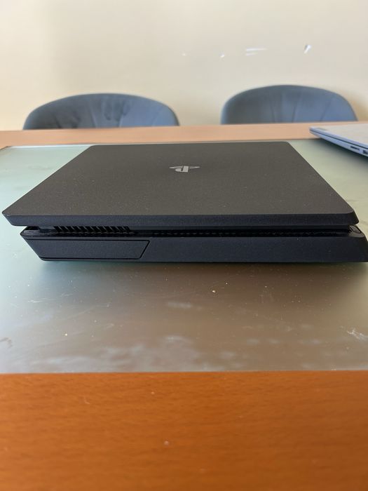 Playstation 4 como nova