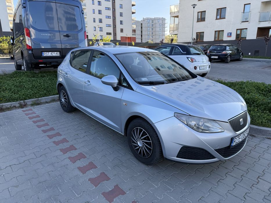 Seat Ibiza IV - Diesel 1,4 - 2009 - Polecam !