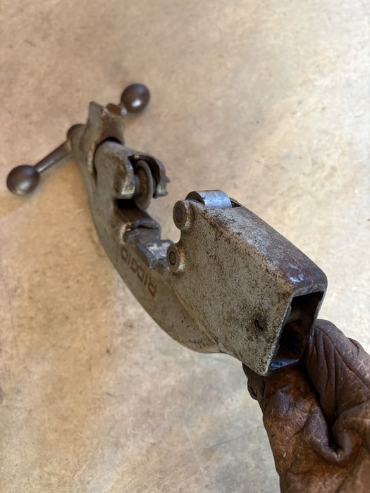 Corta tubos Rigid grande, metal ou plastico