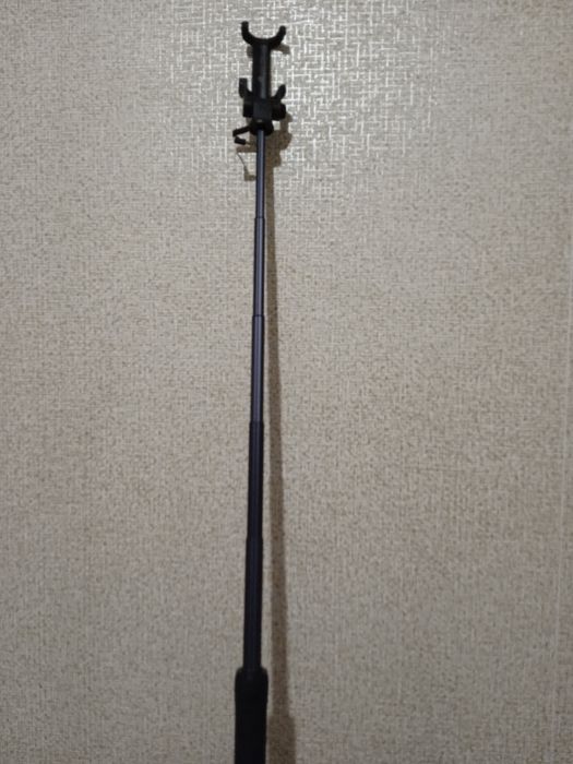 Оригинальная селфи палка Xiaomi Selfie Stick.