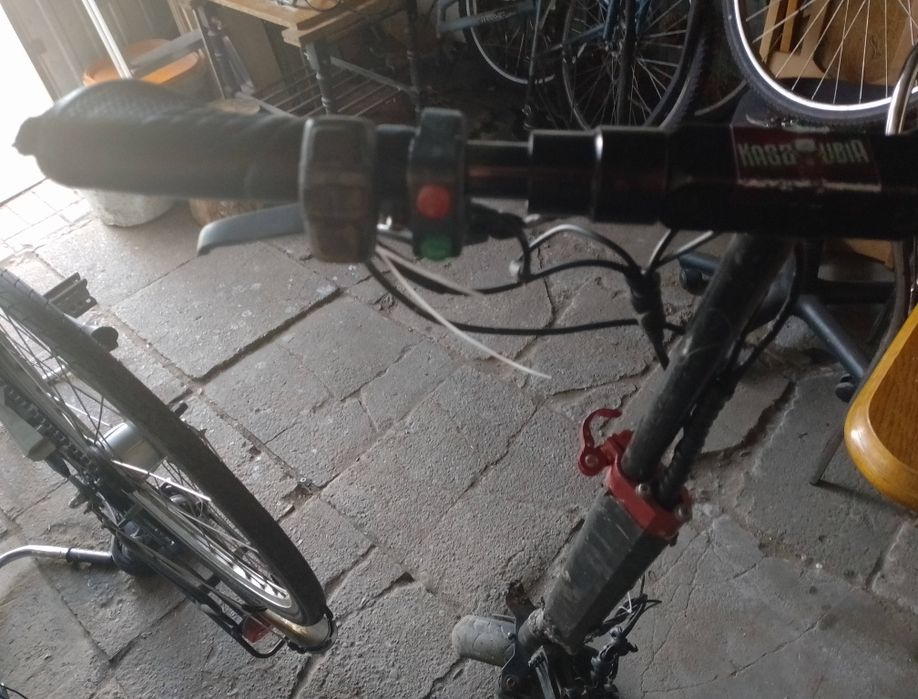 Hulajnoga elektryczna (coś w stylu kukirin)