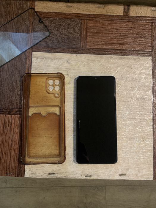 смартфон Samsung m32