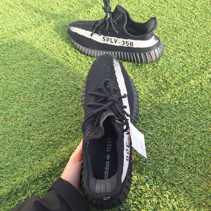 Yezzy 350 V2 oreo