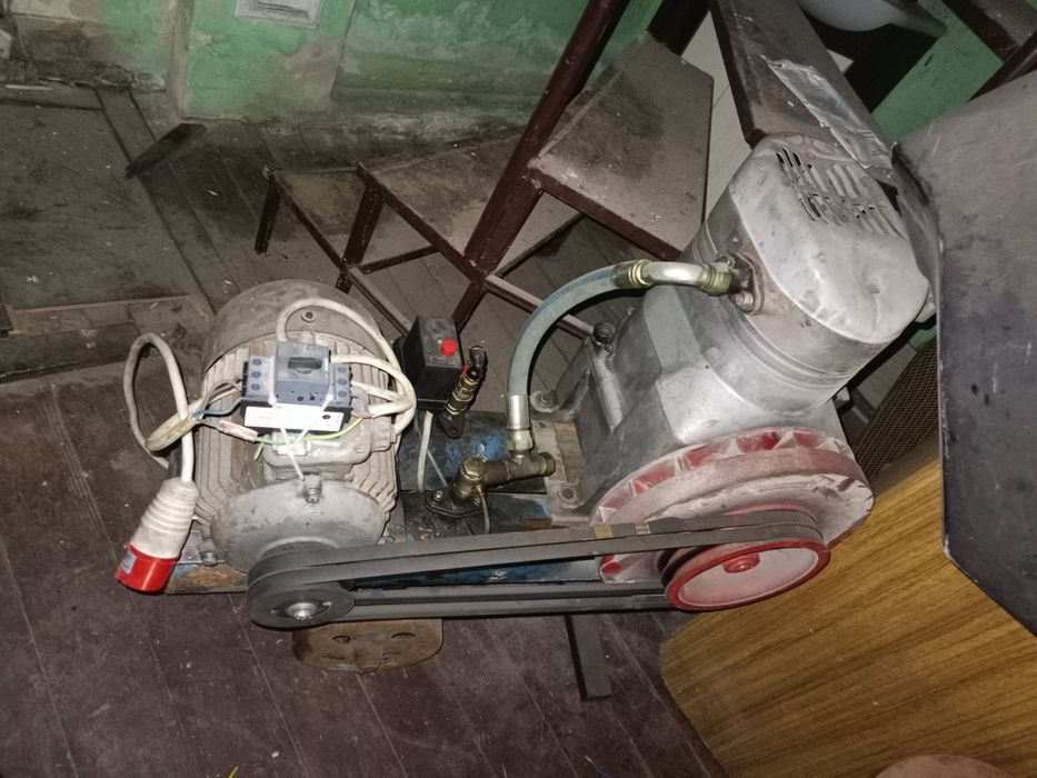 компресор у43102