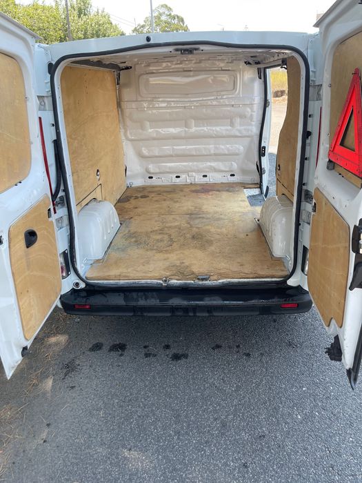 Renault trafic 2.0 dci