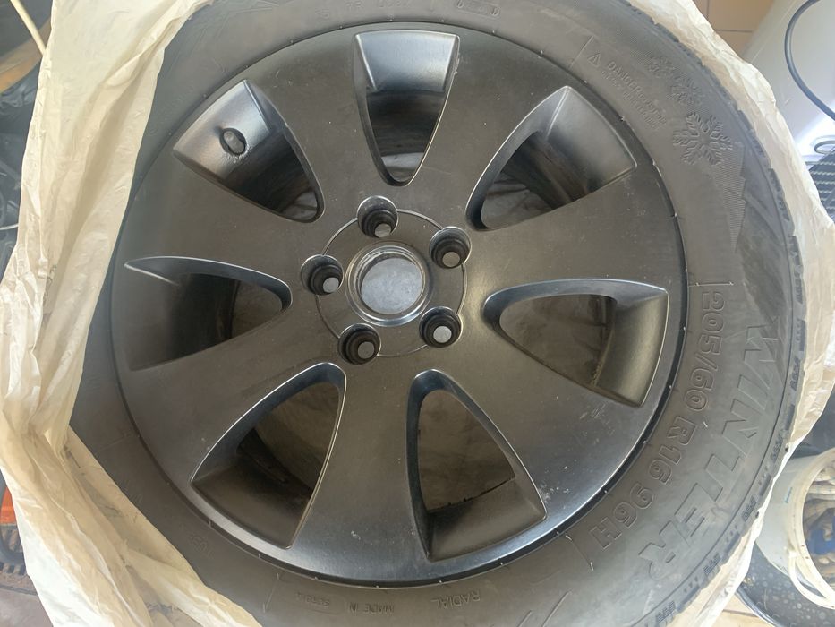 Зимова гума на дисках, стояла на Шкоді А7