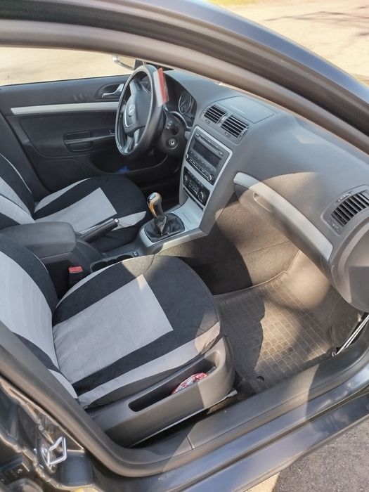 Skoda Octavia A5. 2011   1.6tdi