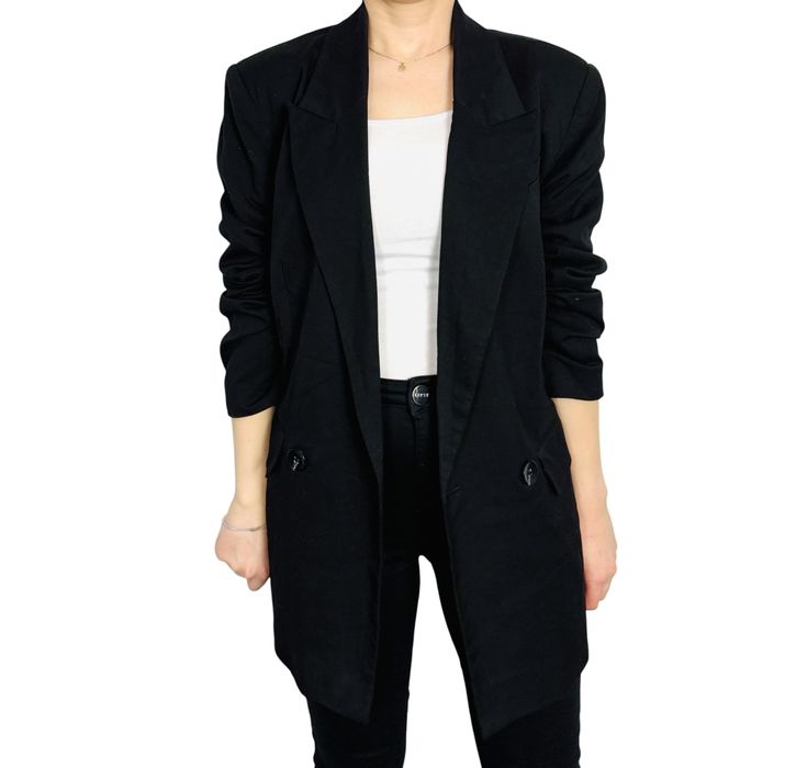 Czarny żakiet oversize z długą linią S 36