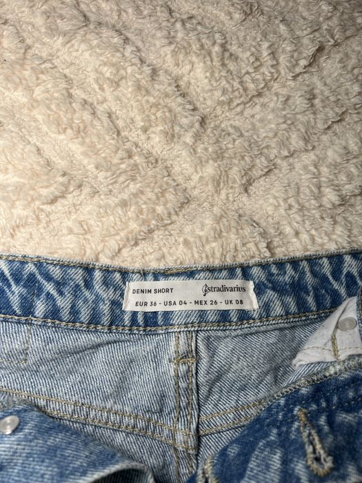 Джинсові шорти Stradivarius