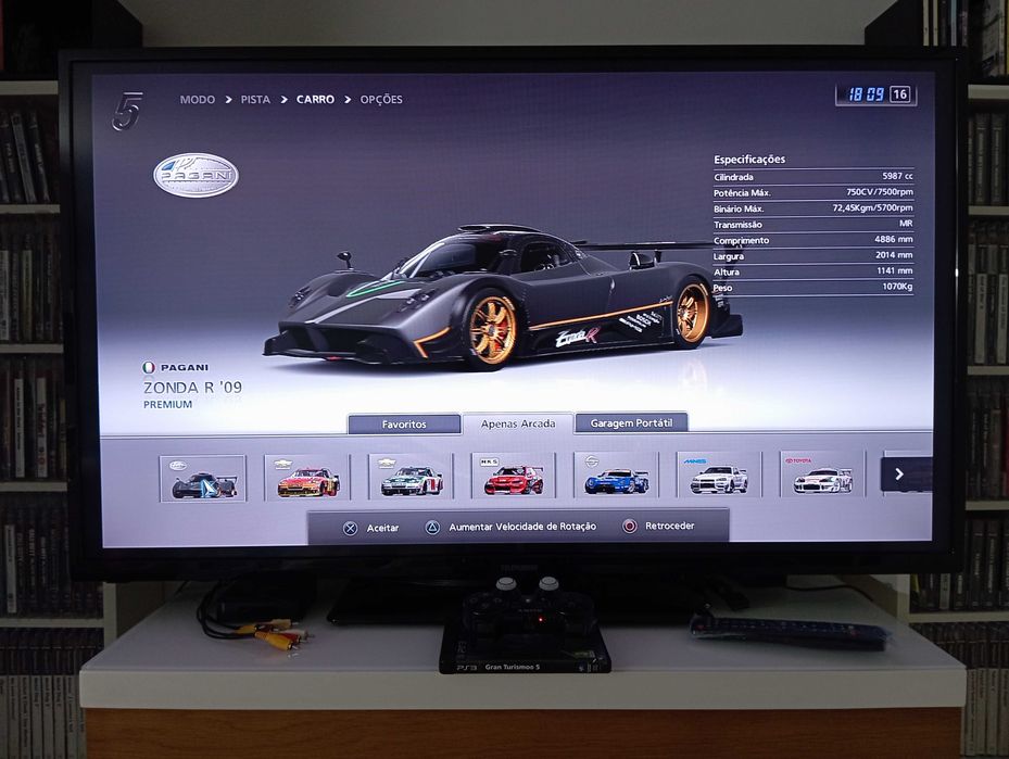 PS3 slim PlayStation 3, 2 comandos, 10 jogos (retomo jogos PS1 e PS2)