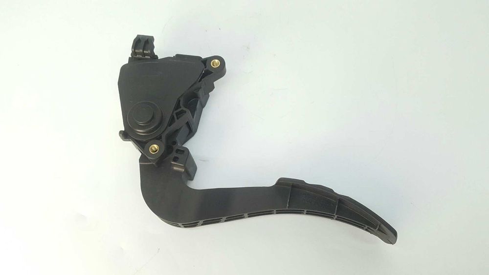 POTENCIÓMETRO PEDAL ACELERADOR RENAULT MEGANE IV BERLINA 5P INTENS