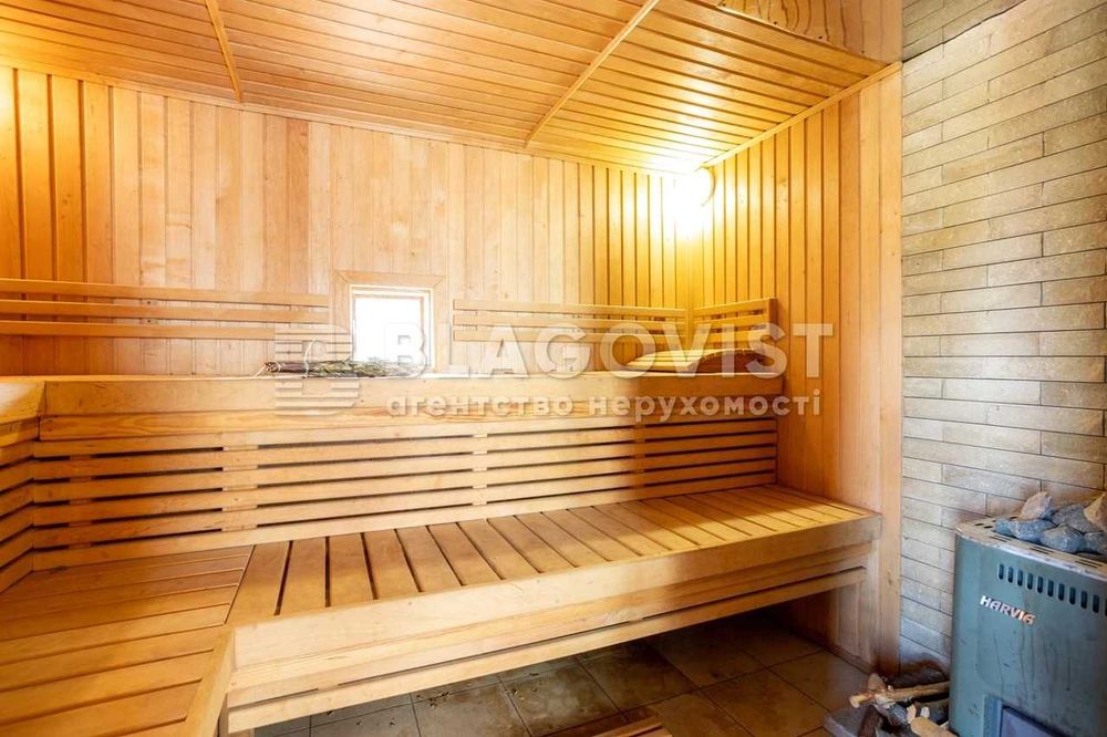 село Любимовка - дом 212 м кв  на 15 сотоках