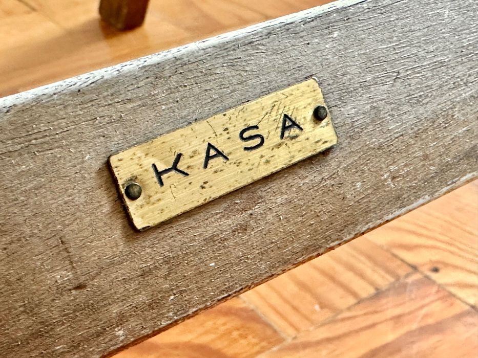 Mesa de jardim em madeira