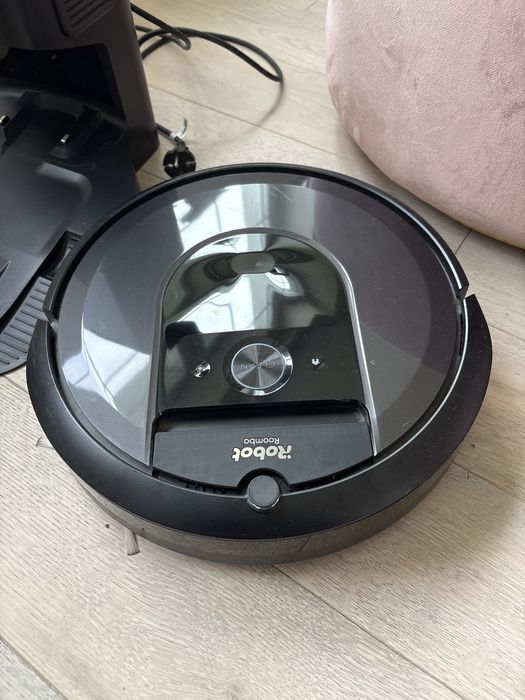 iRobot z bazą łodującą. Odbior osobisty