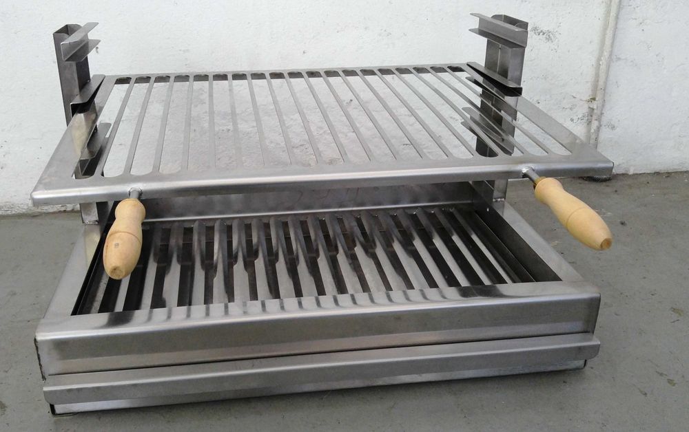 Grelhadores em INOX para churrasqueira (ou c/ pernas)
