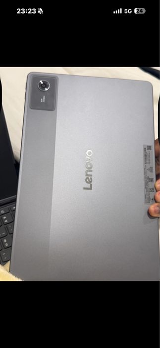 Tablet com teclado e pen