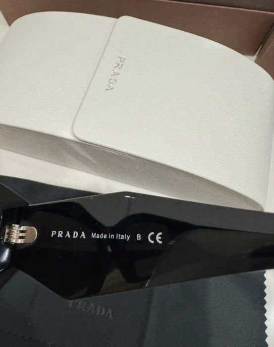 Oculos de Sol PRADA