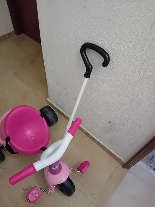Vendo 2 Triciclos 20euros cada